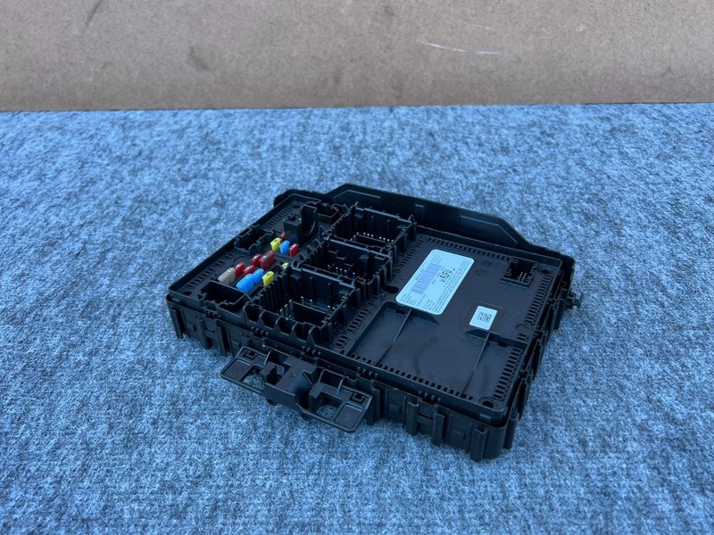 FORD MUSTANG MACH-E 2021-2024 OEM BCM BODY CONTROL MODULE UNIT ASSY MU5T-15604