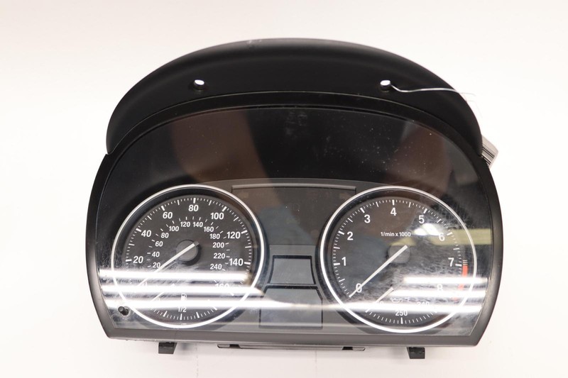 2009-2012 BMW 335I E93 RWD A/T INSTRUMENT CLUSTER GAUGE SPEEDOMETER OEM