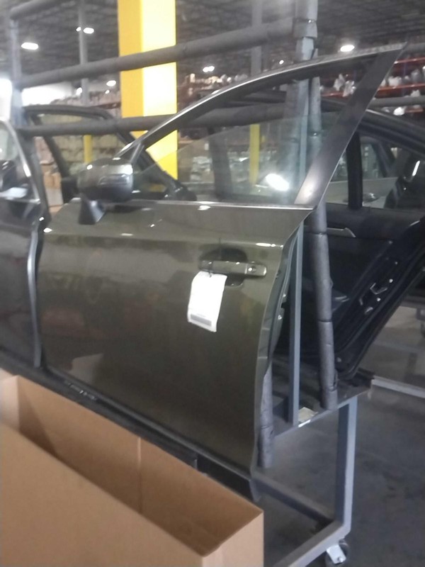 2015 Subaru Legacy Left Door Green 4DR SUV OEM Used Part 309662