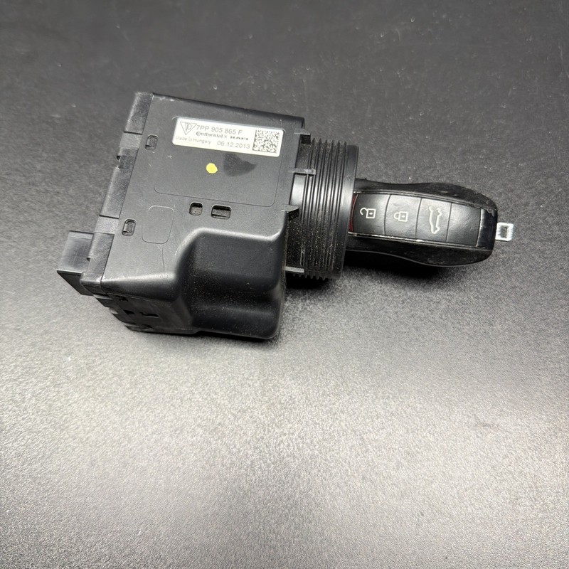 11-18 Porsche Cayenne 958 Start Ignition Switch Module w/ Key OEM