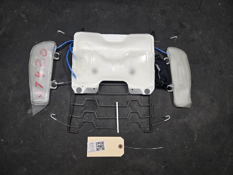 Front Right Seat Back Lumbar Support 2018 Jaguar XE T4N3606 2019 2020