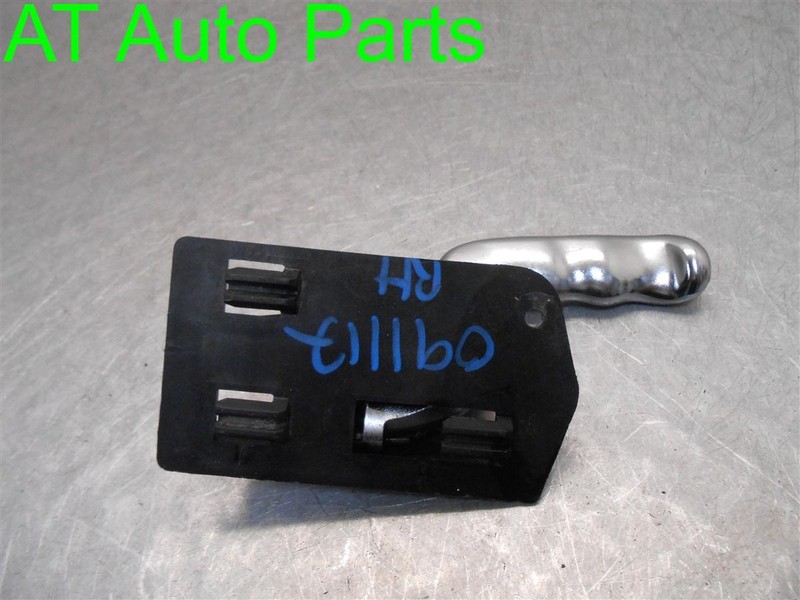 2003 ESCALADE PASSENGER FRONT INSIDE INTERIOR DOOR HANDLE OEM 229.GM6C03