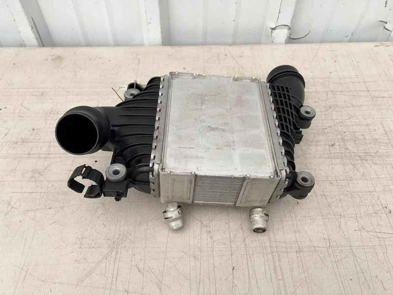 18-20 JAGUAR F-PACE INTERCOOLER TURBO ENGINE MOUNTED 2.0L 22K 40497