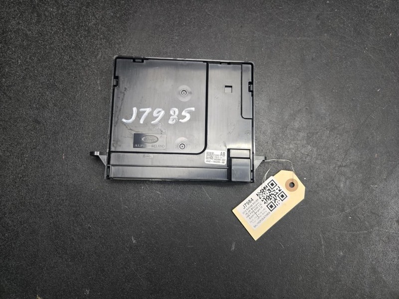 HVAC Temperature Control Module 2018 Range Rover Velar J8A2-14C239-AB 2019 2020