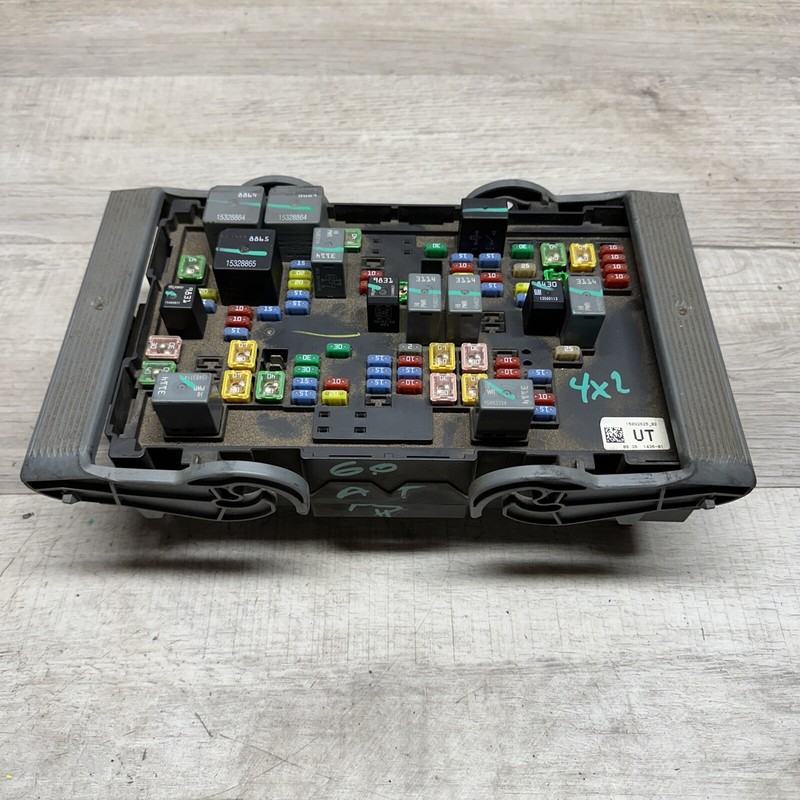 2007-2009 Chevrolet Suburban Tahoe Fuse Box 1509262502 6.0L AT 4x22008 09 07