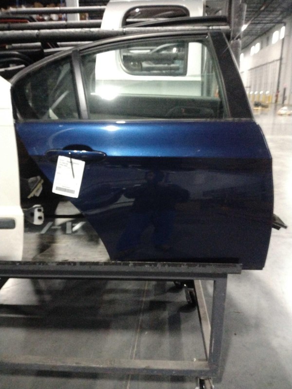 2011 BMW 328I Rear Right Door Blue Good Condition 128K Miles OEM Part