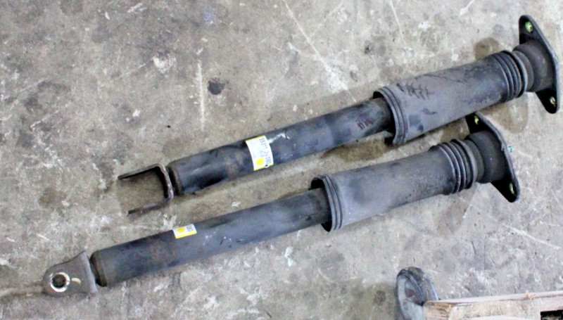 2014-2016 Kia Cadenza 2012-2017 Hyundai Azera Rear Shock Absorber OEM 553113V080