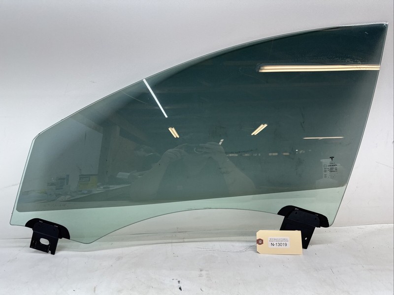 2012-2020 TESLA MODEL S FRONT LEFT DRIVER SIDE DOOR WINDOW GLASS 13019 S1