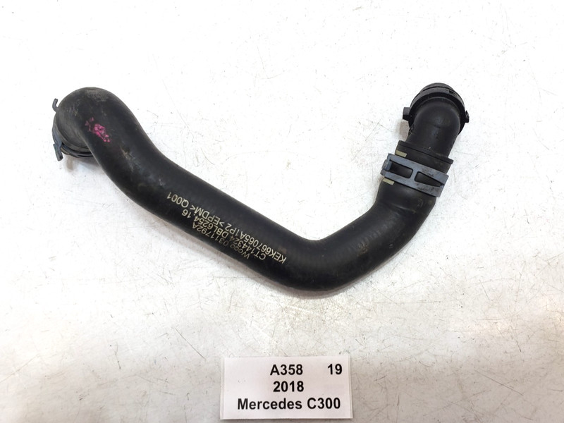 ✅ 15-18 OEM Mercedes C300 A205 W205 M274 2.0L Engine Thermostat Hose Tube