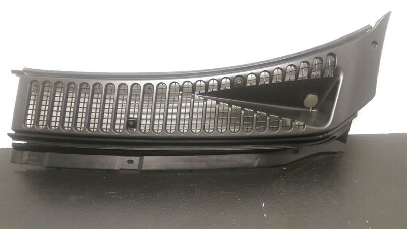 99-07 Ford F250SD F350SD Left Driver Wiper Cowl Vent Panel OEM 4C3Z-25022A69-AAA