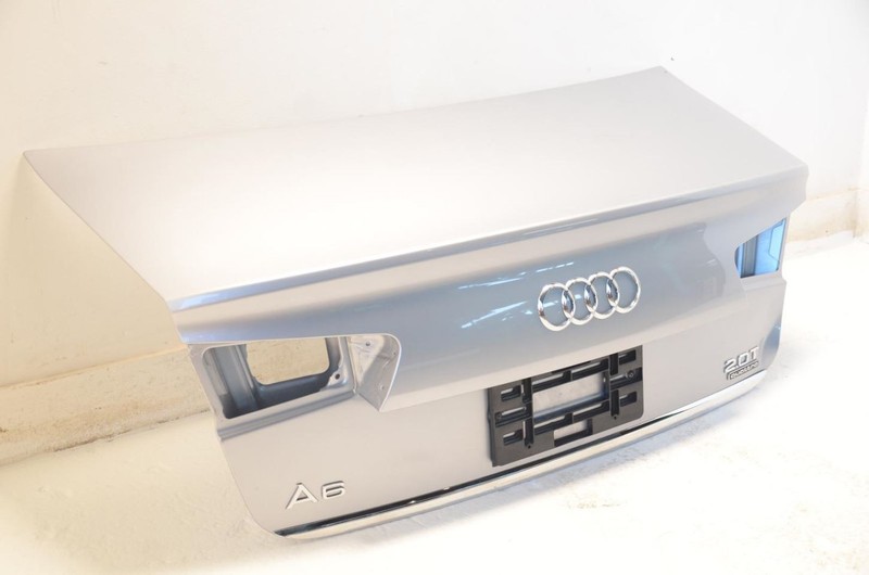 12-18 Audi A6 Silver Rear Trunk Lid Assembly