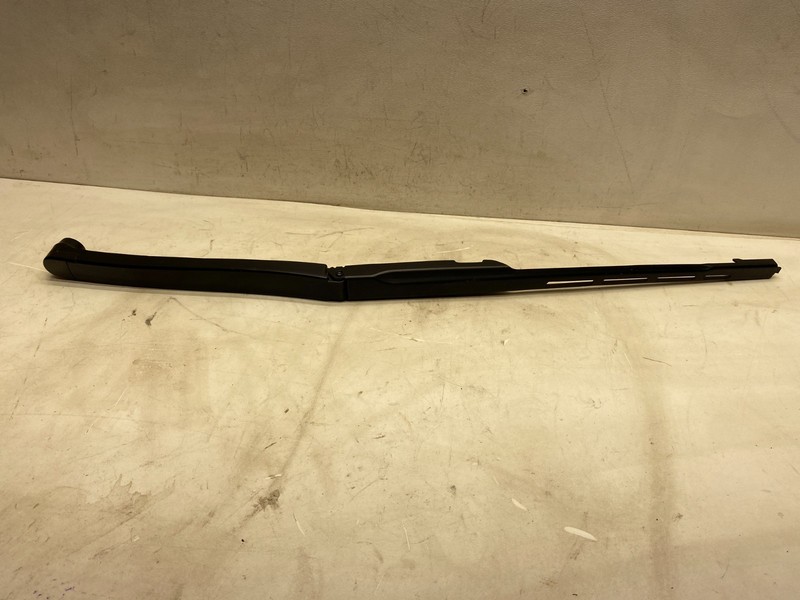 2013-2017 BUICK ENCLAVE RIGHT FRONT WINDSHIELD WIPER ARM OEM