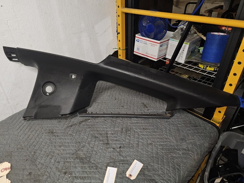 Ford Mustang Coupe Rear Passenger Right C Pillar Trim Cover Fits 2005-2014