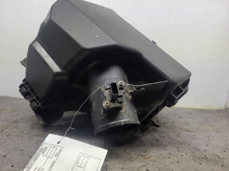 Air Cleaner Sedan 2.5L 4 Cylinder Fits 13-18 ALTIMA 1751448