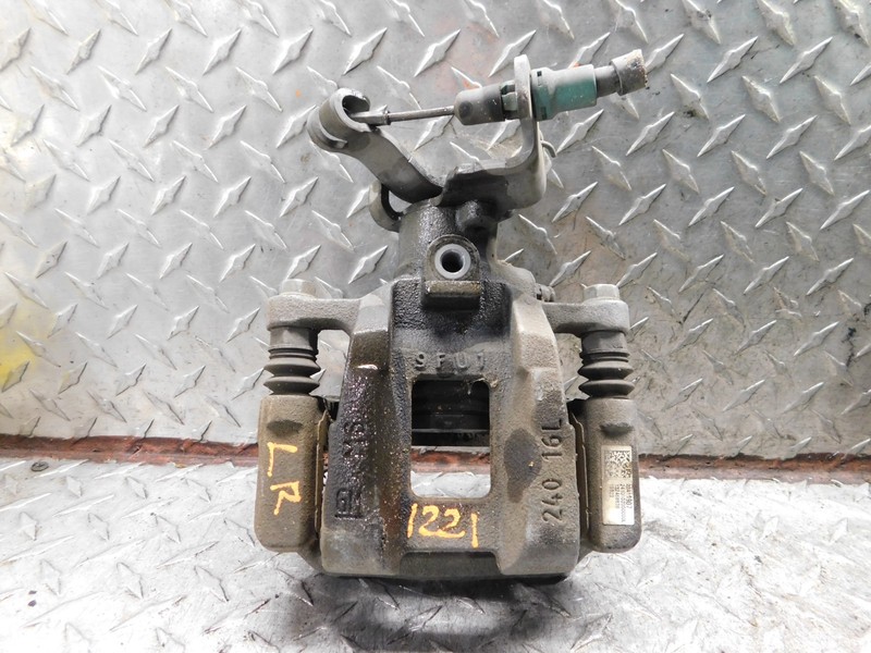 19-22 CHEVROLET MALIBU LEFT REAR DRIVER BRAKE CALIPER 23411907 137468836