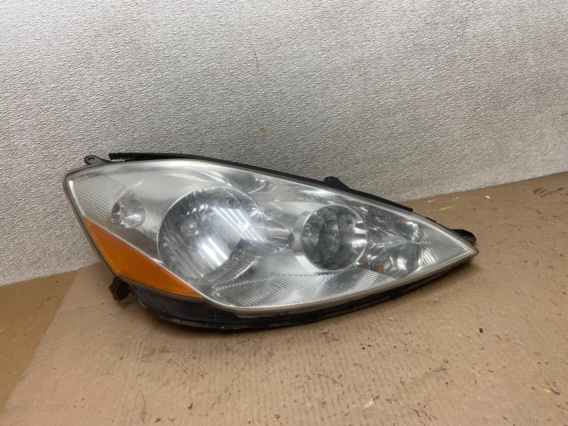 2006 to 2010 Toyota Sienna Right Passenger Rh Side Headlight Halogen AA1018 DW