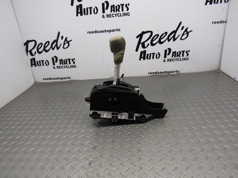 2013 Nissan Murano Transmission Gear Shifter Selector Assembly OEM
