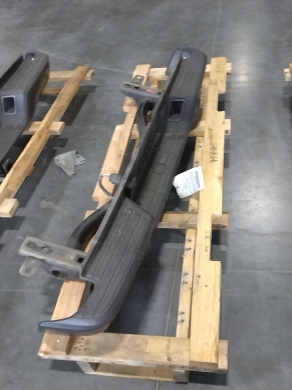 2021 Ford Ranger Blue OEM Bumper Assembly KB3Z17906BCPTM 96K Miles