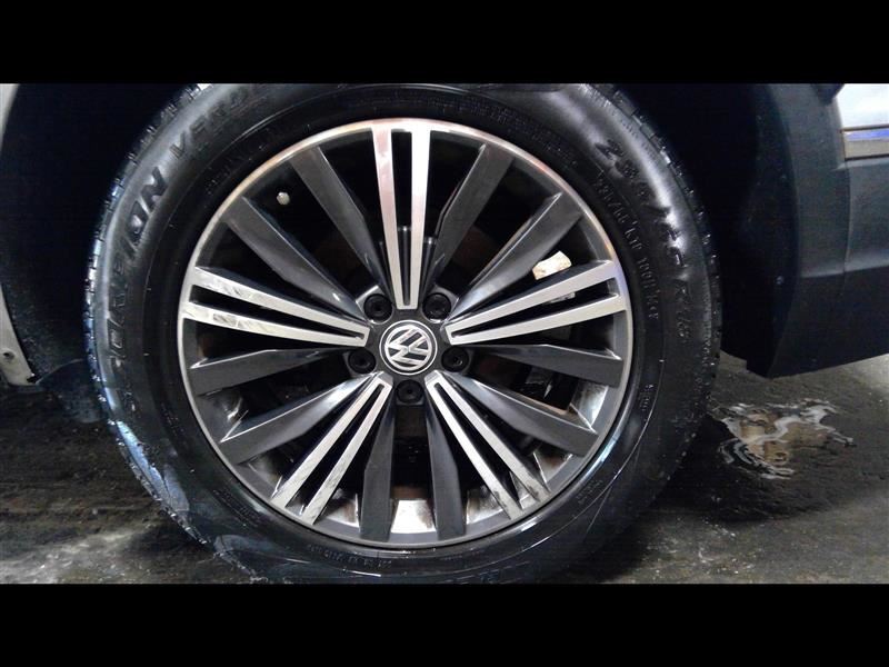 Rim Wheel 18x7 Alloy 20 Spoke Two-tone Fits 18-19 TIGUAN 1372069