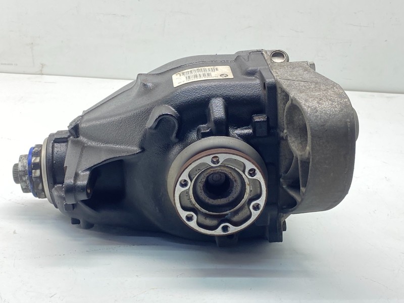 07-13 BMW E88 E90 E92 E93 135 335 Rear Axle Drive Differential Carrier 3.46 OEM✅