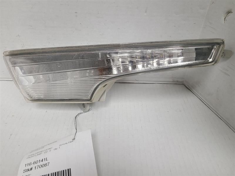 Driver Corner/Park Light Park Lamp-turn Signal Sedan Fits 13-15 ALTIMA 561200