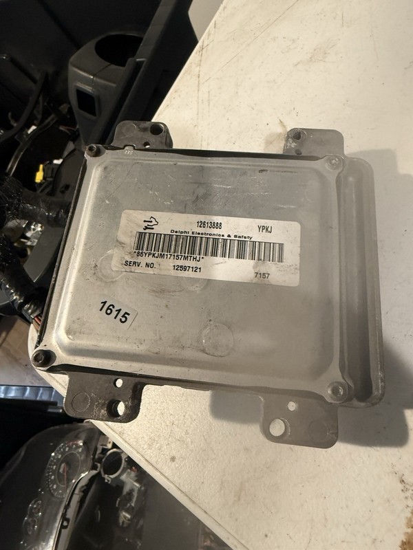 2007 PONTIAC TORRENT 3.4L ECU/ECM 12613888