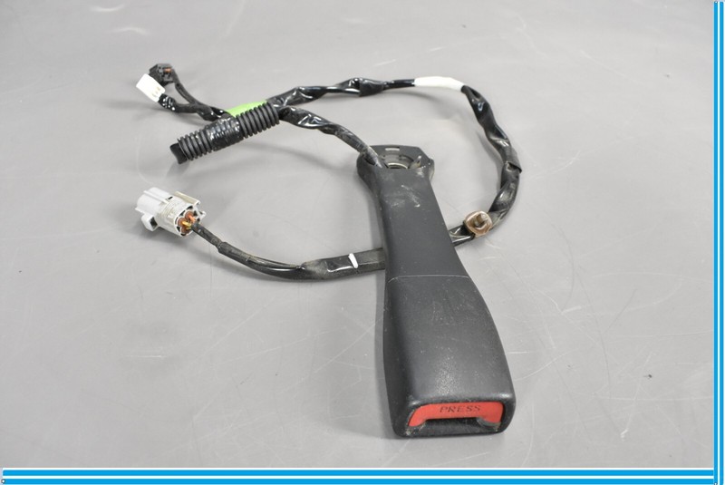 07-12 Lexus LS460 Front Left Driver Seat Belt Buckle Black Oem