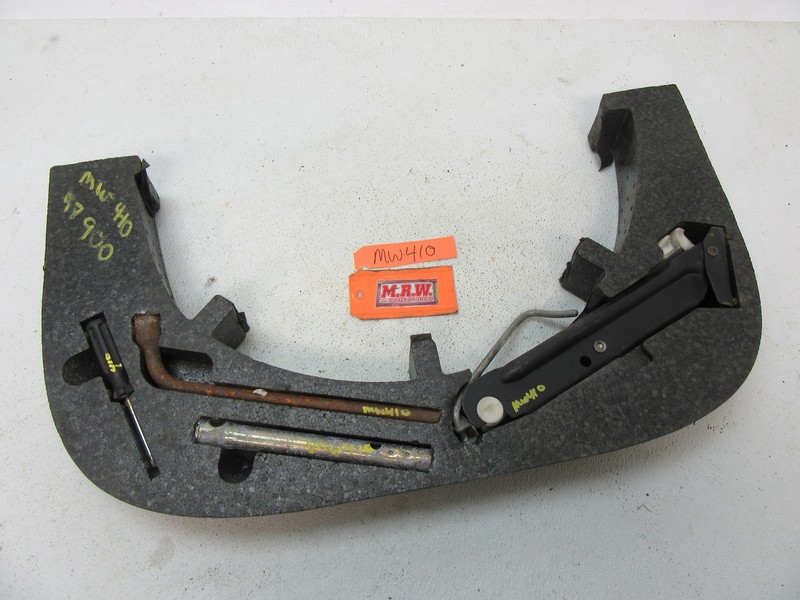 JACK LUG WRENCH FOAM TRAY TRUNK HOLDER TOOL KIT BIN 95 96 97 98 SAAB 900 9-3