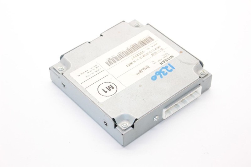 17-24 Nissan TITAN Platinum Camera Control Module 284A1EZ30B