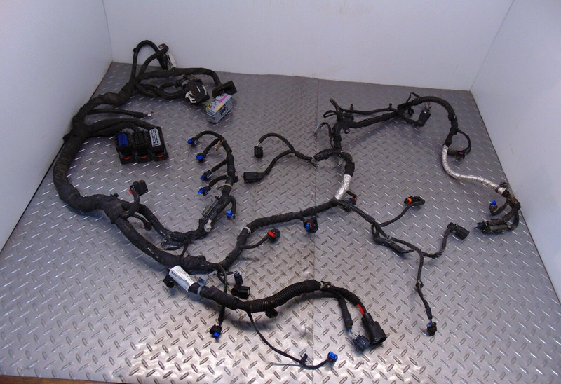 Used Engine Wiring Harness fits: 2020 Chevrolet Equinox Engine Wire Harness 1.5L