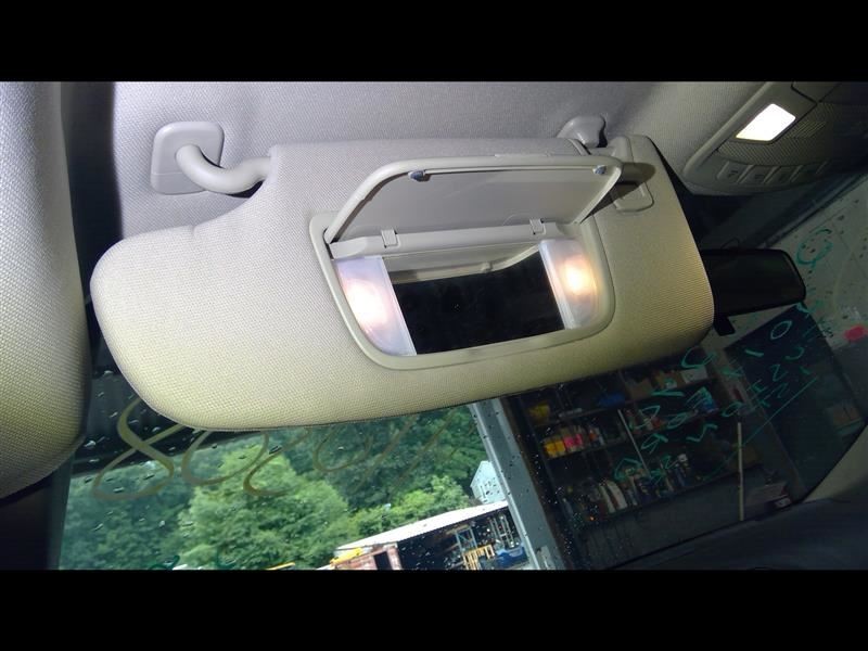 Driver Sun Visor Illuminated Without Sunroof Fits 17-20 FUSION 1423403