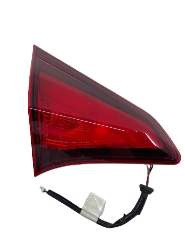2018-2024 Nissan Kicks S Liftgate Mounted LH Driver Tail Light N402210731 OEM
