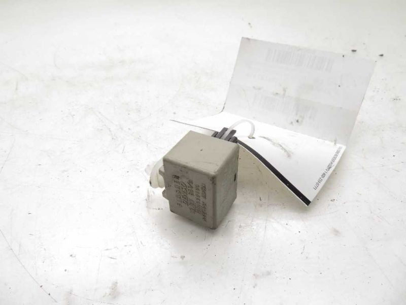 ES3502007 FLASHER RELAY 81980-30170