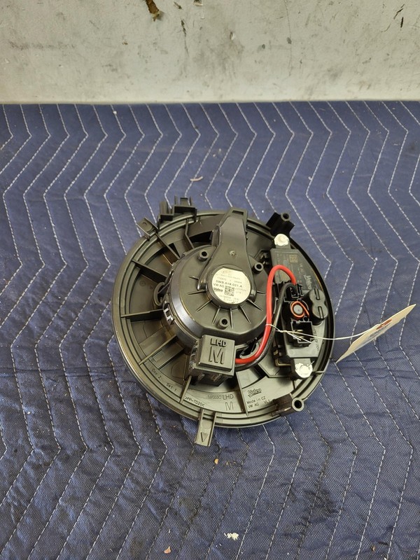 Used Oem Audi Heater HVAC Blower Motor for 2019-2025 Q3 2.0L AWD