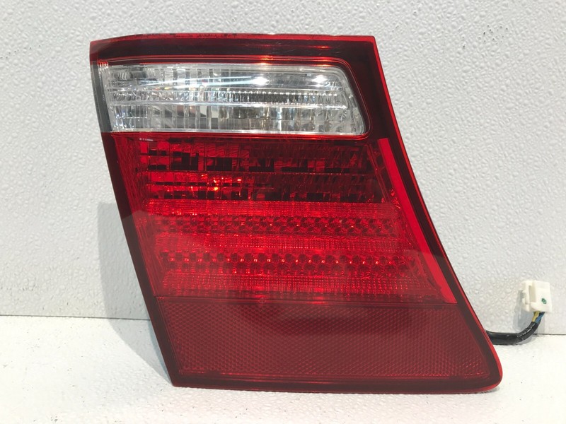 07-09 LEXUS LS460 LS460L LS600H LH LEFT DRIVER SIDE INNER TAILLIGHT OEM