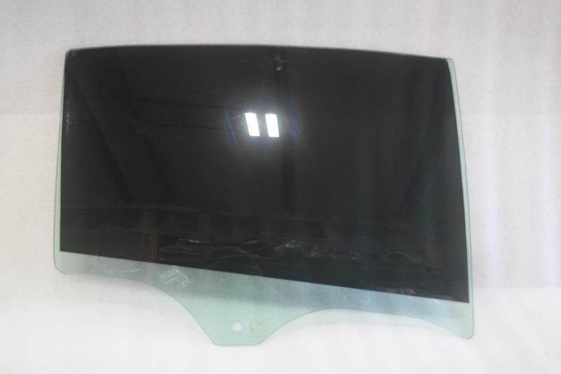 2020 CADILLAC CT5 RIGHT PASSENGER SIDE REAR DOOR GLASS WINDOW 23377175