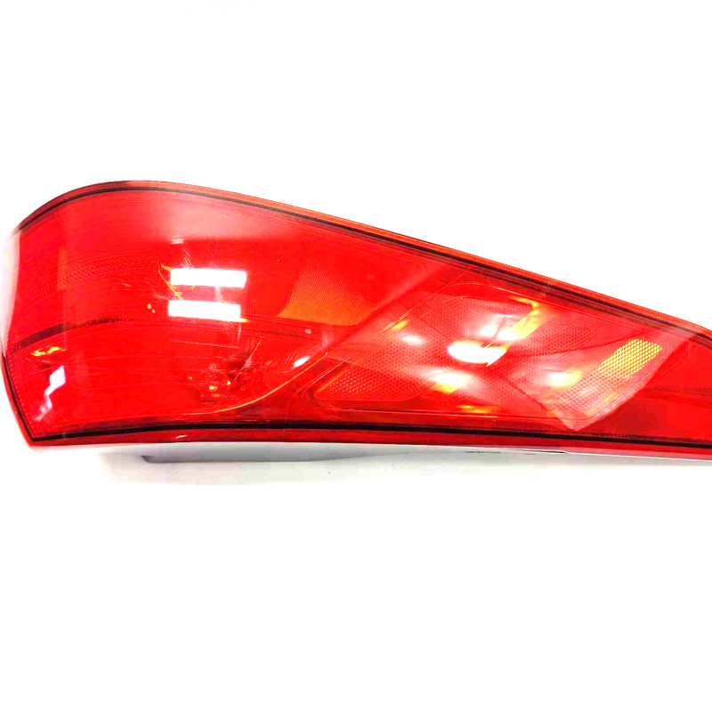 2014 Optima LH Driver Side Quarter Tail Light Assembly OEM 924014C