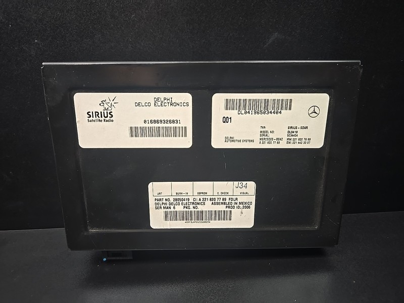 Mercedes W221 S550 SLK350 C350 Sirius Satellite Radio Module Receiver OEM