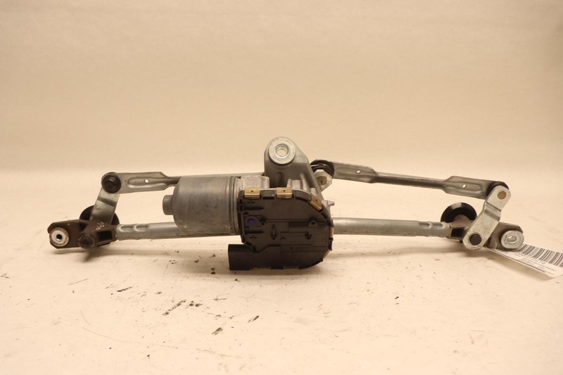 2017-2020 GENESIS G80 FRONT WINDSHIELD WIPER MOTOR TRANSMISSION LINKAGE OEM