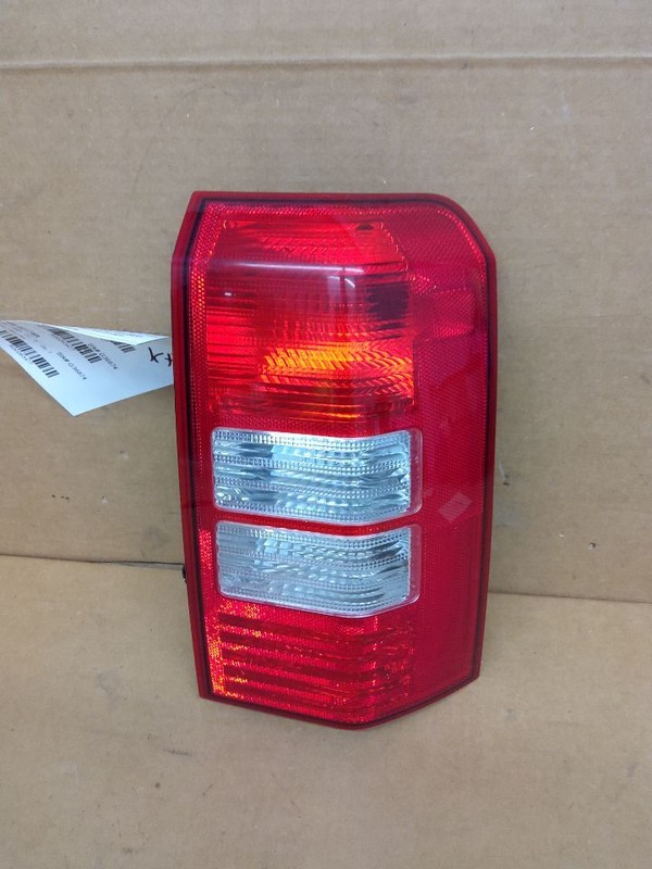 Passenger Right Tail Light Fits 08-17 PATRIOT 263477