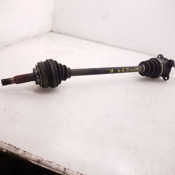 01-03 TOYOTA HIGHLANDER V6 4WD AT PASSENGER SIDE REAR RIGHT AXLE SHAFT