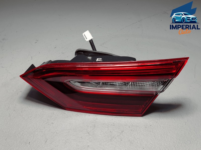 2018-2020 TOYOTA CAMRY REAR PASSENGER SIDE INNER TAILLIGHT LIGHT LED LAMP OEM