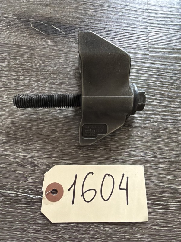 MTU V4000 Diesel Fuel Injector Retainer Hold-down Clamp - P/N: 5240780535