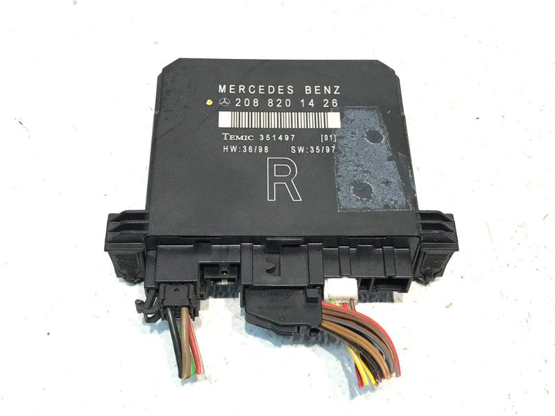 98-02 Mercedes W210 CLK320 Front RH Door Control Module Lock Computer OEM