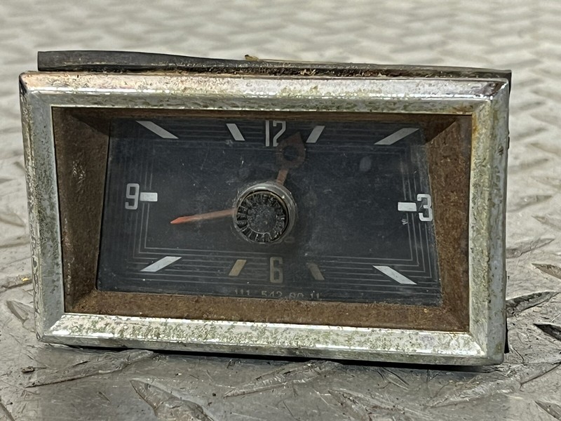 1965 Mercedes Benz W110 200D VDO Clock 1115420011 Dash W 110