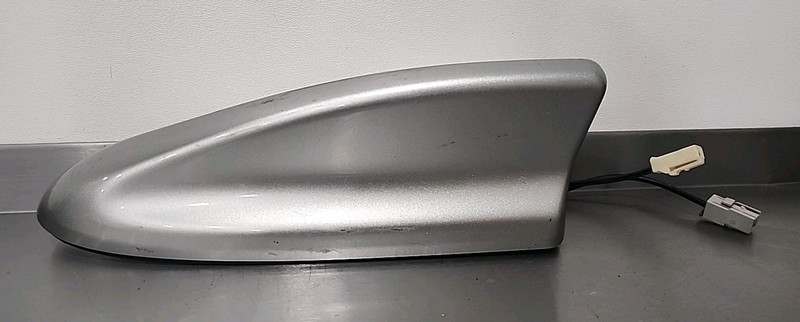 2017 - 2024 MITSUBISHI OUTLANDER SPORT ROOF EXTERIOR SHARK FIN ANTENNA MODULE OE
