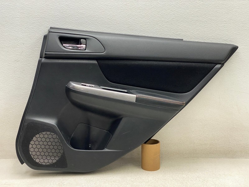 2016-2017 SUBARU CROSSTREK REAR RIGHT PASSENGER SIDE DOOR PANEL OEM LOT773