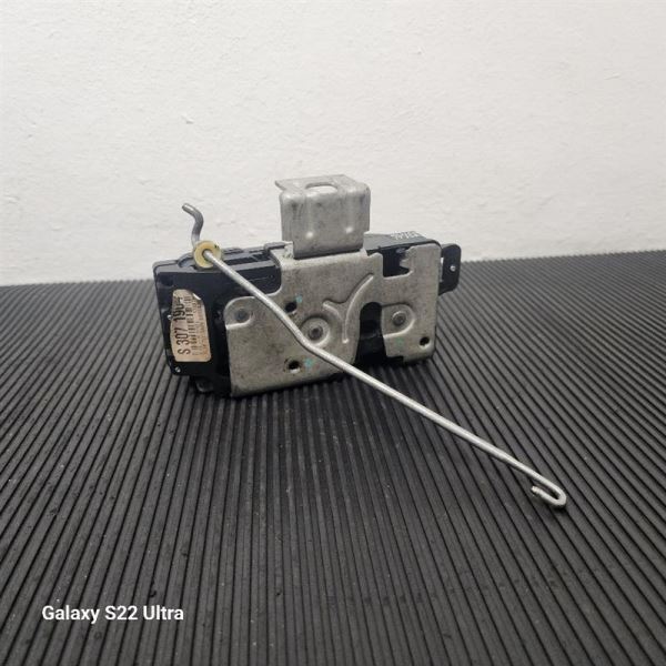 05-07 Ford Escape Front Left Driver Door Lock Actuator OEM 6L8Z-78219A65-DA