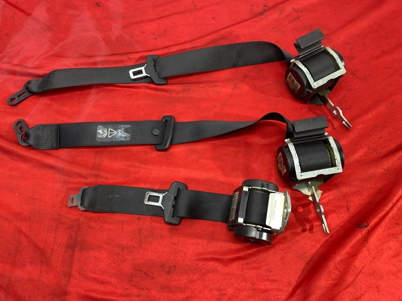 06-12 BMW E90 3 Series M3 Sedan Rear Seatbelt Buckle Retractor Black Set! OEM✅