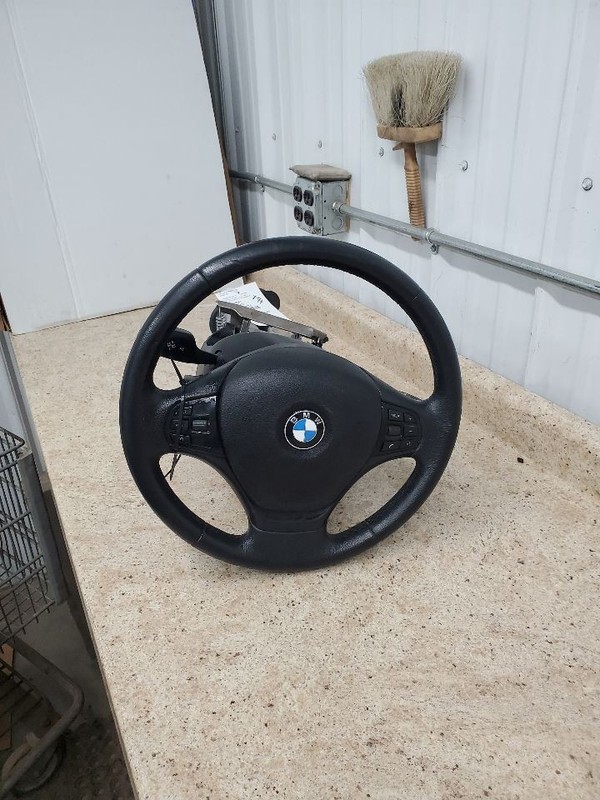 Steering Column Floor Shift RWD Without Rain Sensor Fits 13-14 BMW 320i 301686